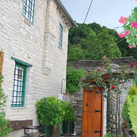 Tritoxo Guesthouse Koukkoúlion 외부 사진