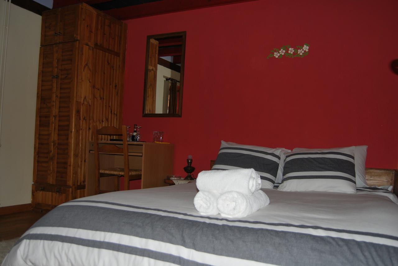 Tritoxo Guesthouse Koukkoúlion 외부 사진